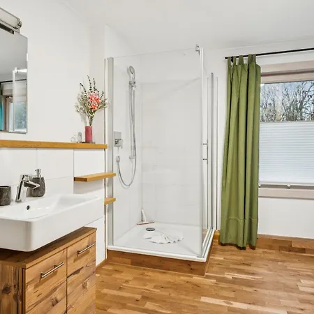 Διαμέρισμα Bergzeit Fuer Familien Mit Garten Oberstaufen